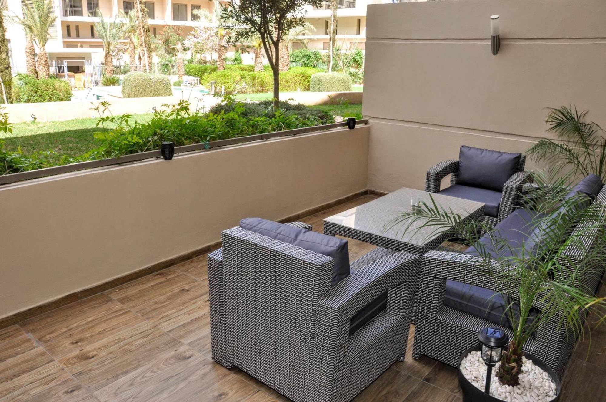 Royal Deluxe Gold - Marrakech, Luxe Pool View Apartment Marrakesh Exterior photo
